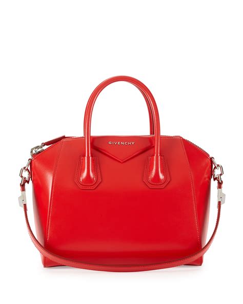 Leather handbag Givenchy Red in Leather 